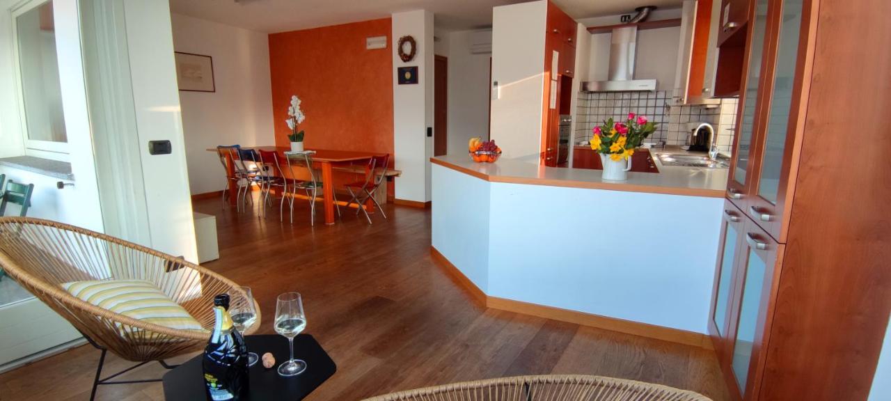 The Lake Apartment Colico Extérieur photo