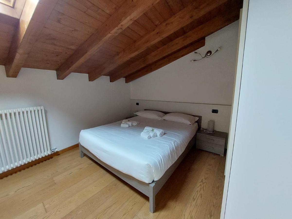 The Lake Apartment Colico Extérieur photo